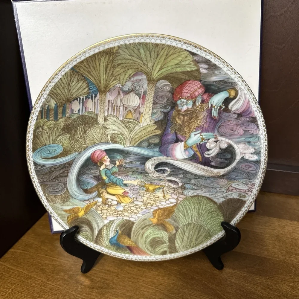 Haviland Bradex Aladin and the Wonderful Lamp Plate - VTG Limoges France 1982